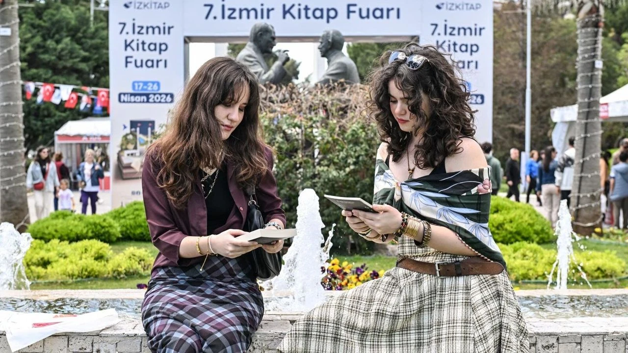 İzmir’de kitap şöleni başlıyor