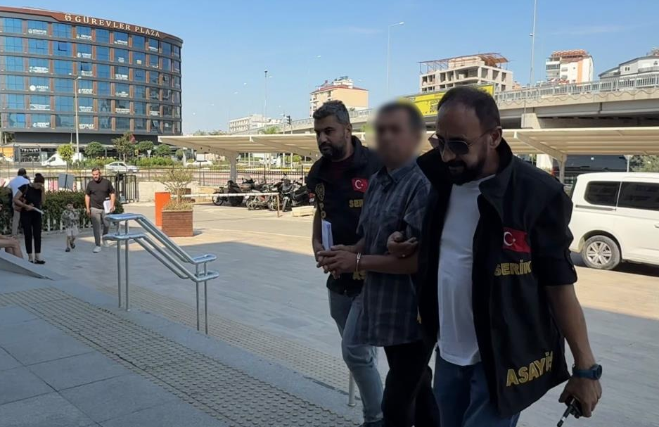Antalya'da otomobil kundaklayan şüpheli tutuklandı
