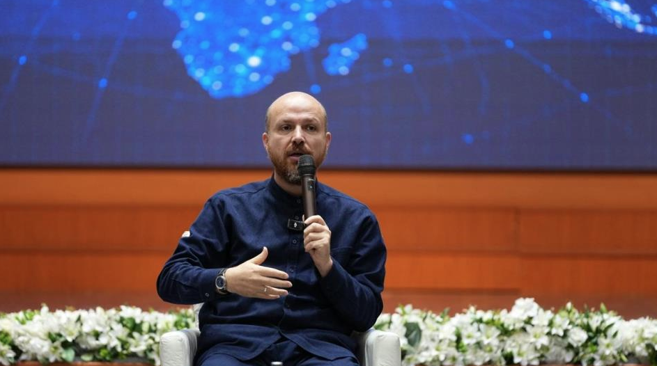 Bilal Erdoğan: İslam dünyasının güçlü olmasına öncülük edebiliriz