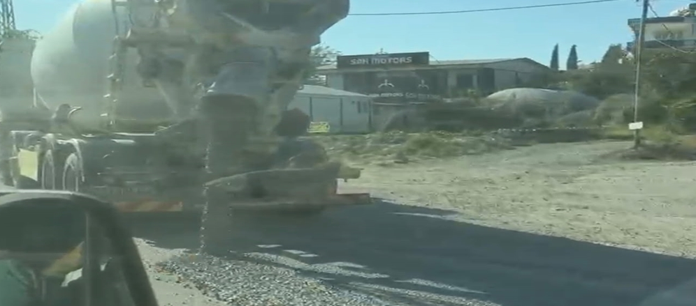 Hatay'da yola beton döken mikserin sahibine 191 bin lira ceza