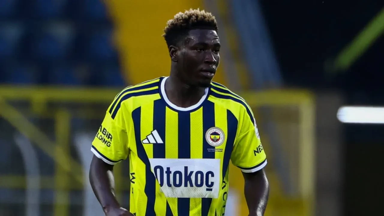 Kojo Peprah Oppong Fenerbahçe formasıyla ilk maçına çıktı