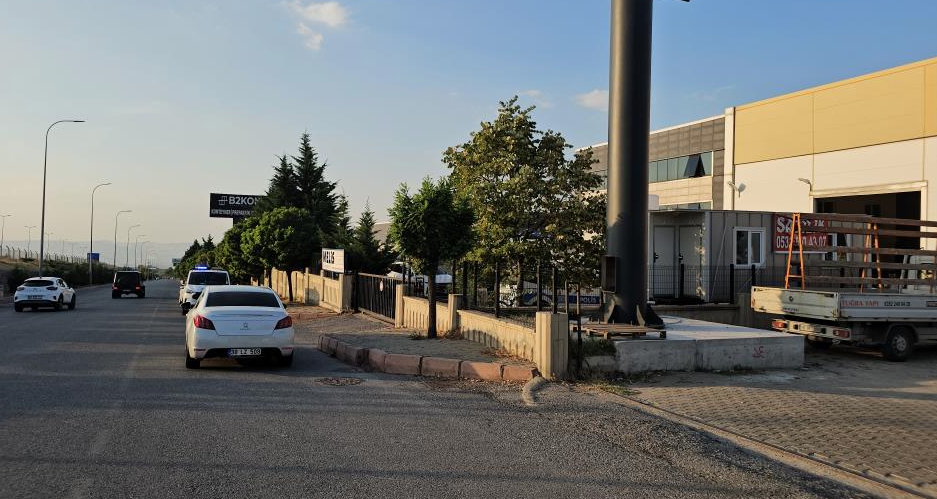 Kayseri'de fabrika önünde bir kişi ölü bulundu